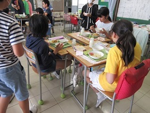 給食の様子