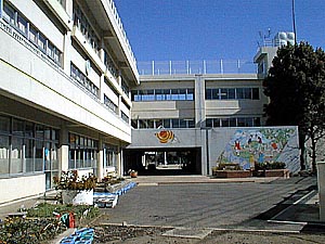 柏野小学校の画像