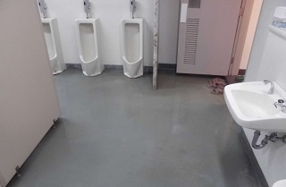 工事前のトイレの写真2