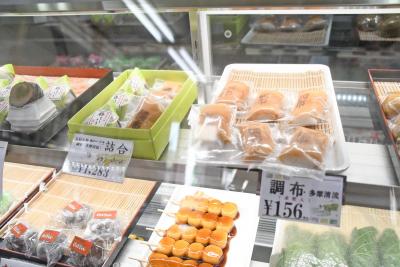千代富　清風堂の商品が陳列されている画像