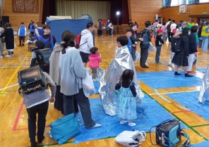 避難所体験の写真