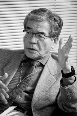会田弘継さんの写真