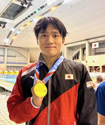 松田選手の写真