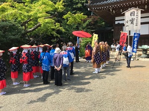 御祈祷(深大寺の張堂住職による御祈祷)の写真