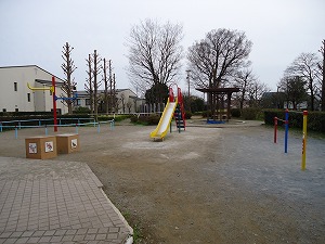 古天神公園の広場の画像1