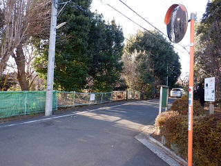 深大寺東町五丁目バス停写真